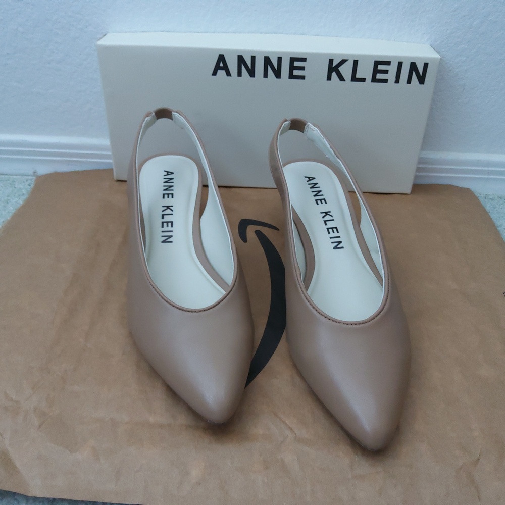 Anne Klein Charlette slingback pumps, 8.5
